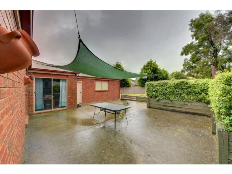 5 Bellbird Court, Mount Helen VIC 3350