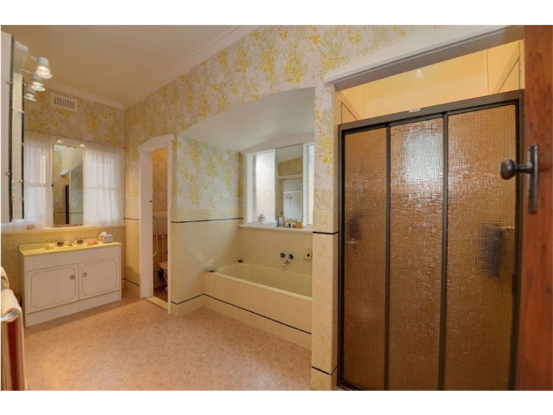 1361 Gregory Street, Lake Wendouree VIC 3350