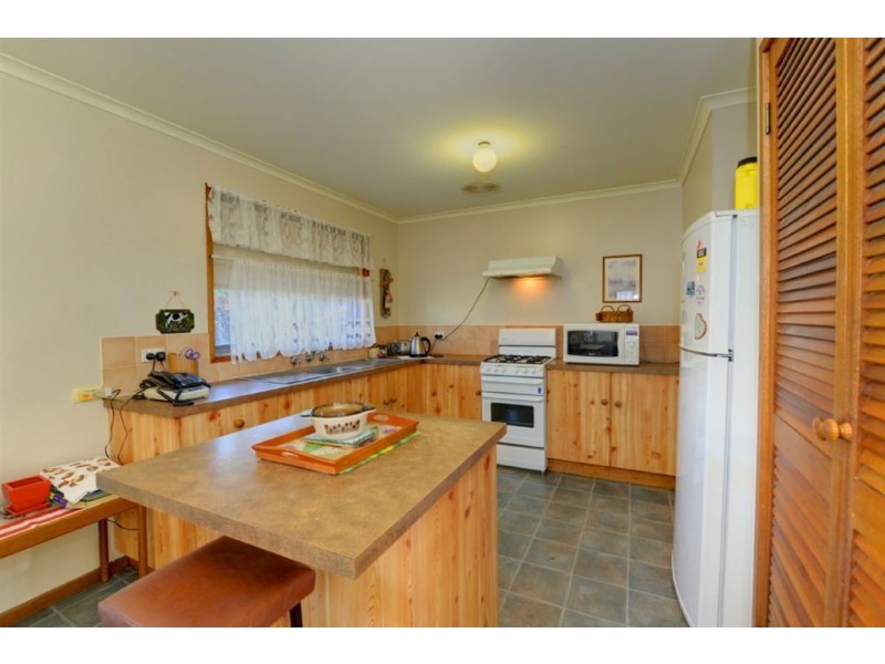 143 Walker Street, Sebastopol VIC 3356