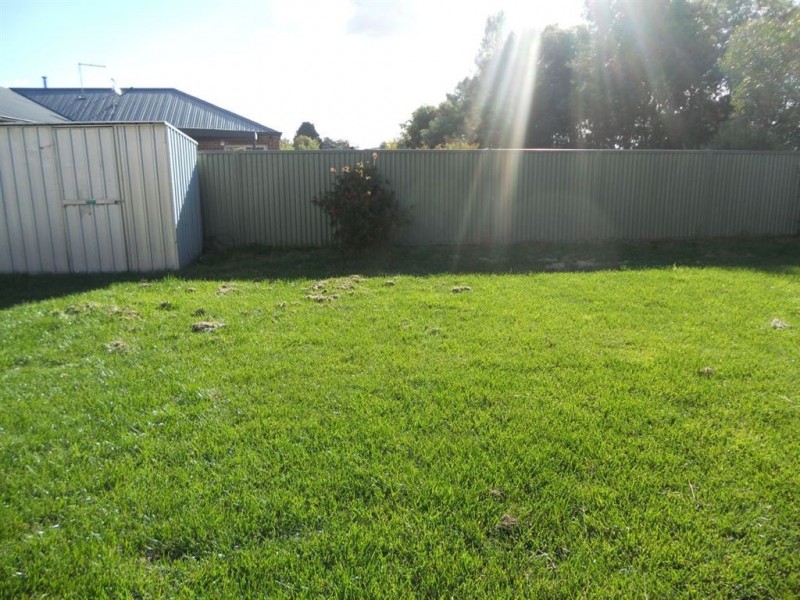 16 Clayton Park Drive, Ballarat VIC 3350