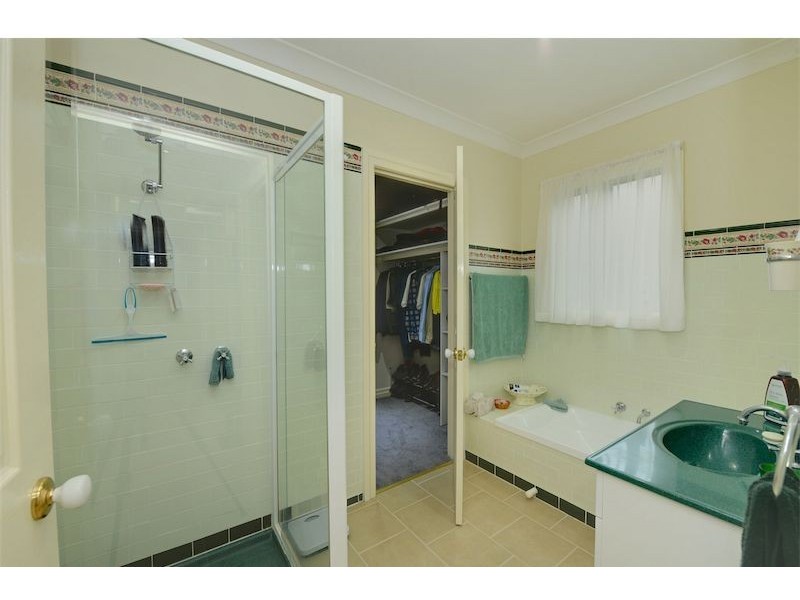 9 Hammon Street, Creswick VIC 3363