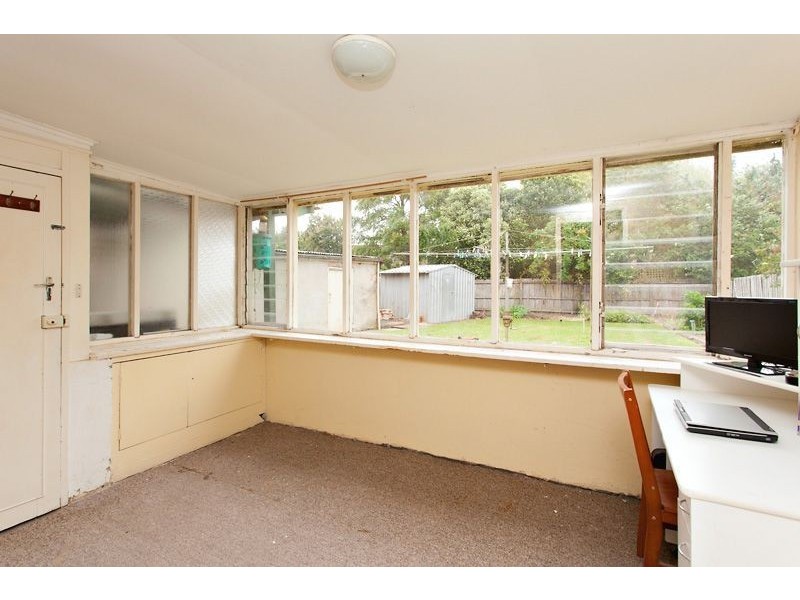 20 Waller Avenue, Newington VIC 3350