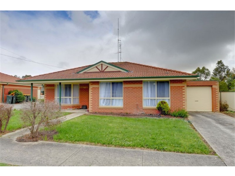 10/5 Hocking Avenue, Mount Clear VIC 3350