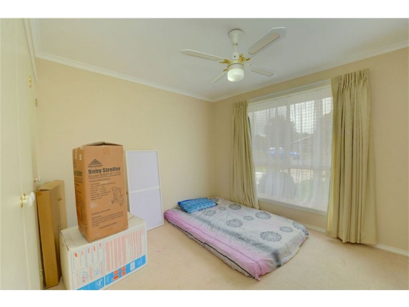 10/5 Hocking Avenue, Mount Clear VIC 3350