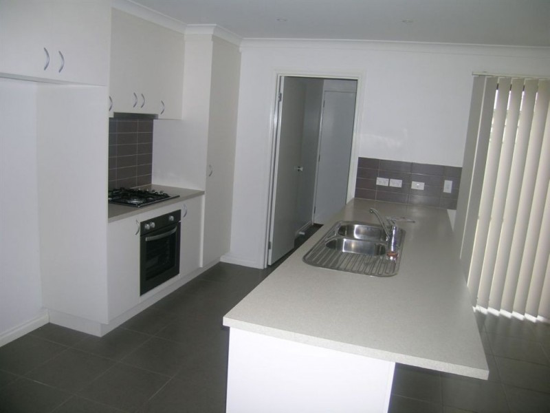 206 Learmonth Road, Wendouree VIC 3355