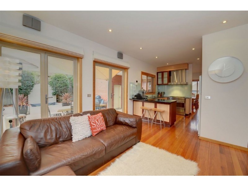 2A Nightingale Street, Newington VIC 3350