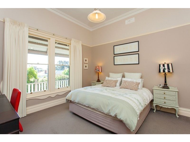 614 Neill Street, Soldiers Hill VIC 3350
