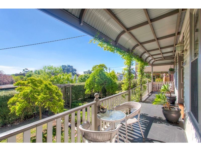 614 Neill Street, Soldiers Hill VIC 3350