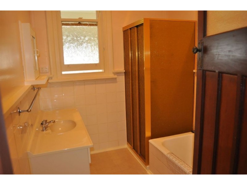 101a Campbells Crescent, Ballarat Central VIC 3350