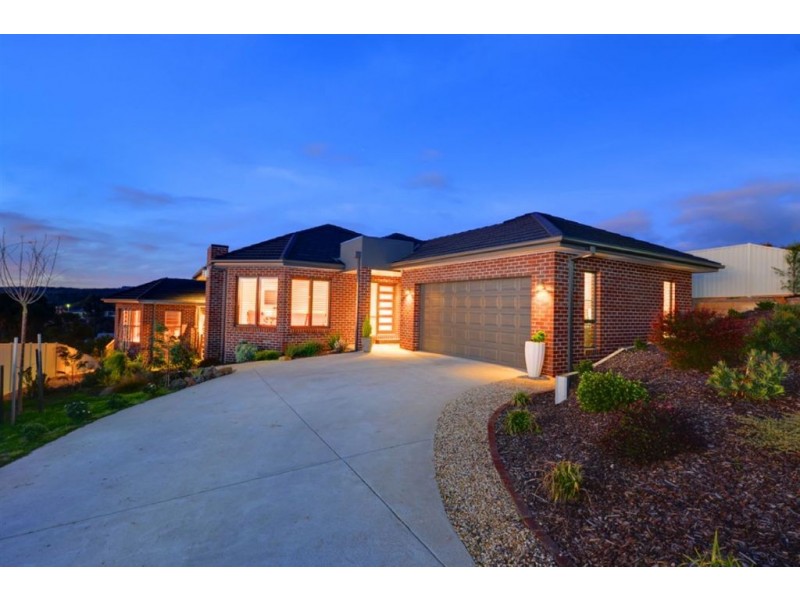 14 Herriott Street, Buninyong VIC 3357