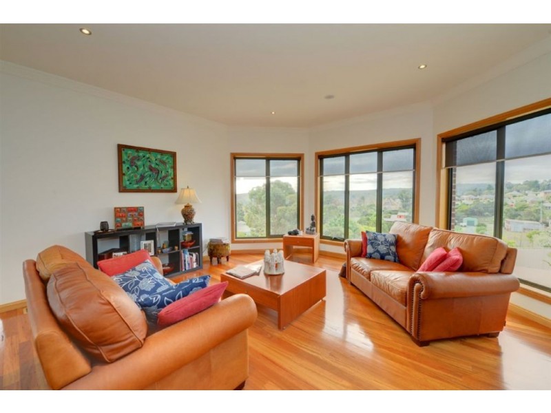 14 Herriott Street, Buninyong VIC 3357