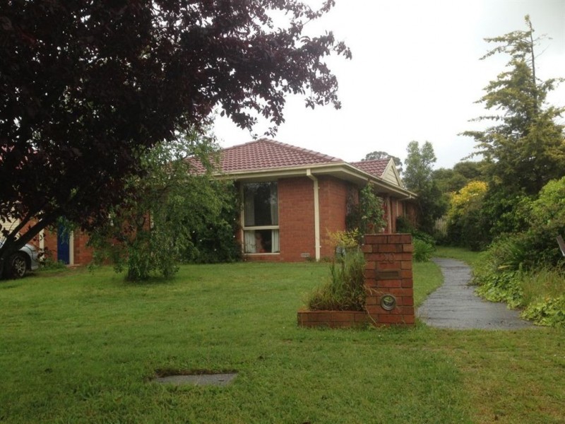 20 Bradby Avenue, Mount Clear VIC 3350