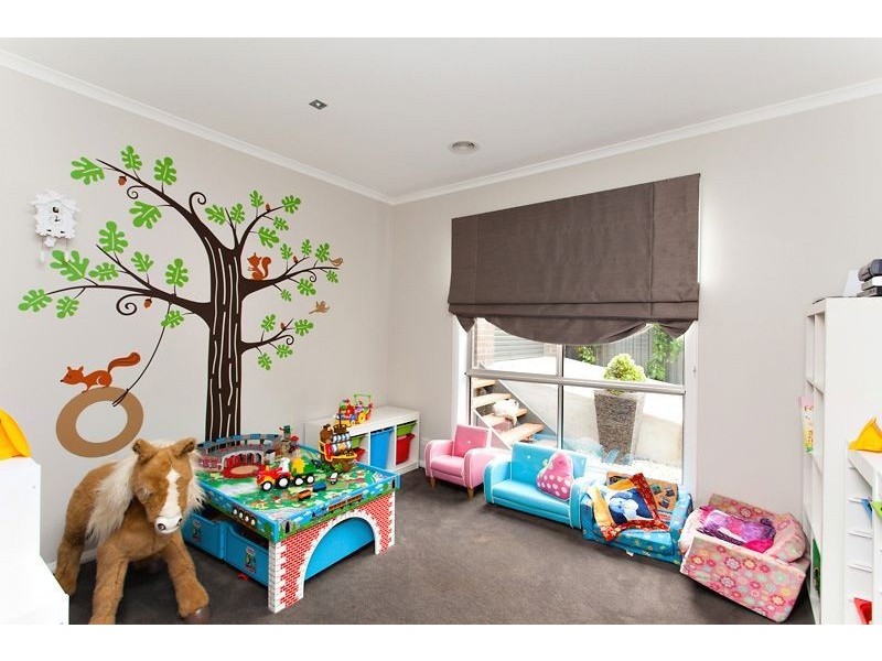 17 St Mirren Drive, Nerrina VIC 3350