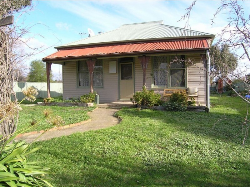 112 Clunes Road, Creswick VIC 3363