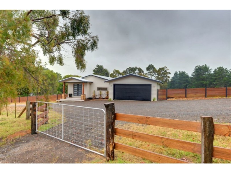 32 Stone Lane, Broomfield VIC 3364