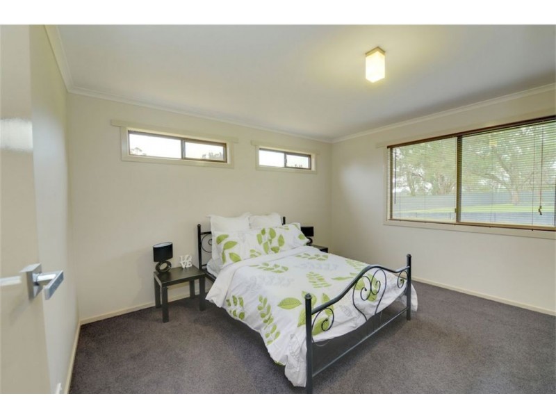 32 Stone Lane, Broomfield VIC 3364