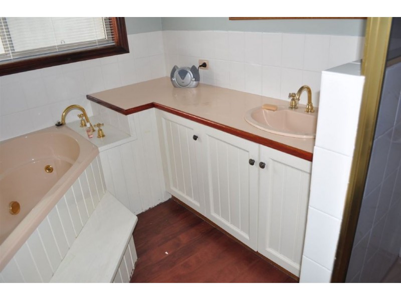 6 Rumler Court, Ballarat North VIC 3350