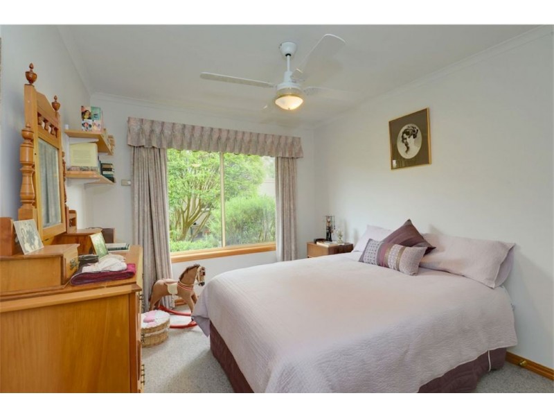 35 Hume Crescent, Alfredton VIC 3350