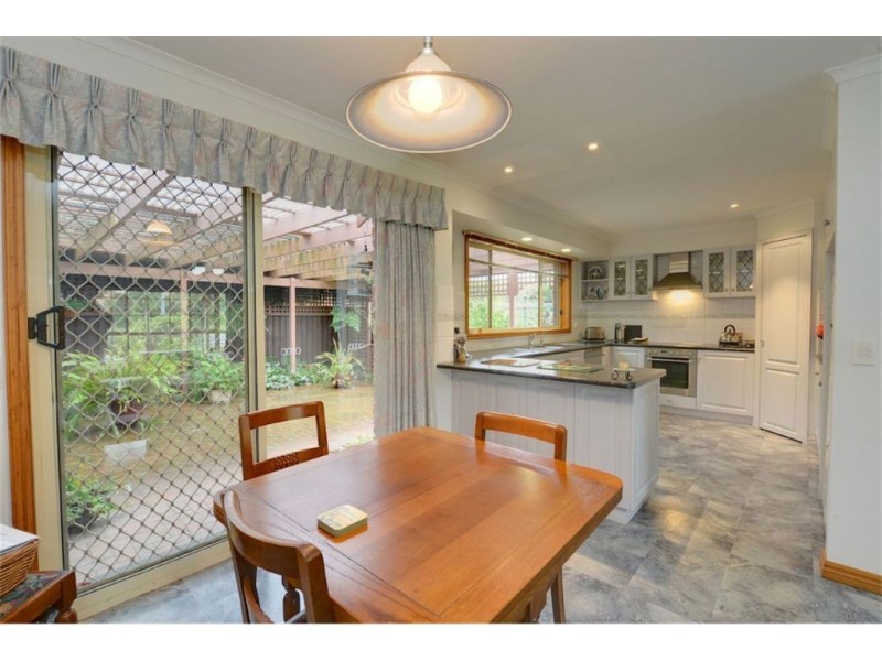 35 Hume Crescent, Alfredton VIC 3350