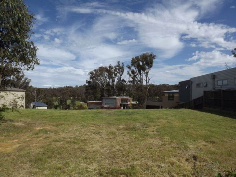 6 Augusta Drive, Creswick VIC 3363