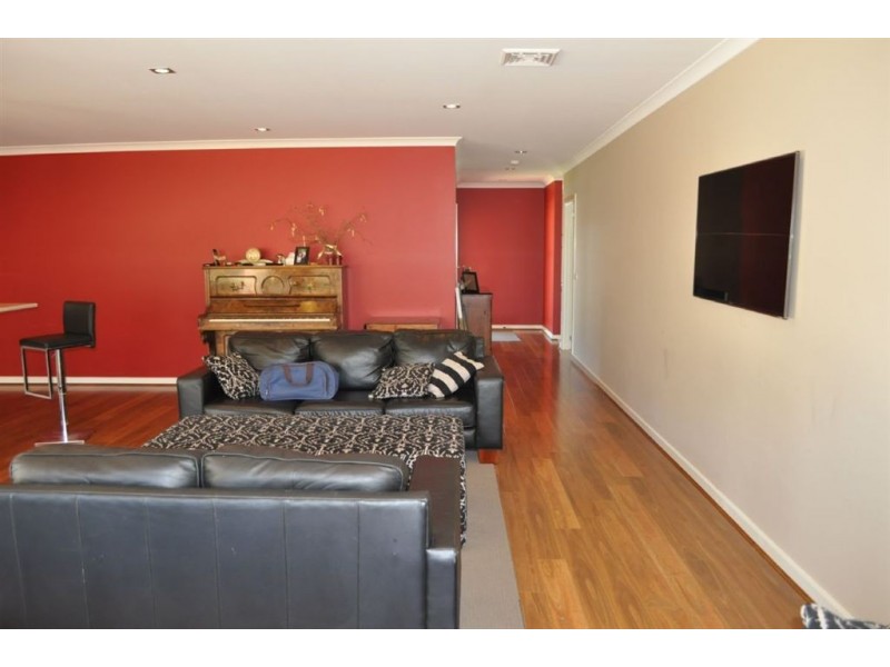 4 Kingfisher Court, Brown Hill VIC 3350