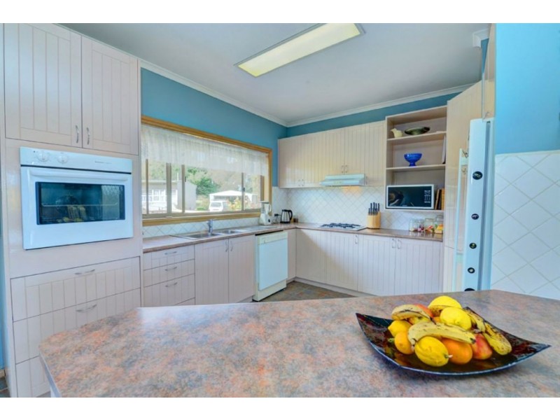 323 Sandys Hill Road, Durham Lead VIC 3352