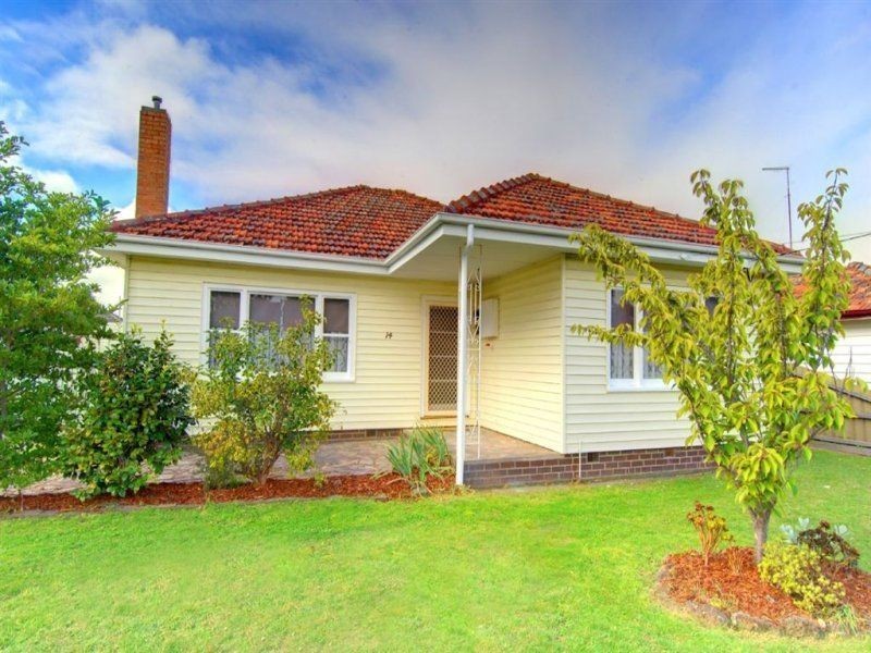 14 Shirley Street, Wendouree VIC 3355