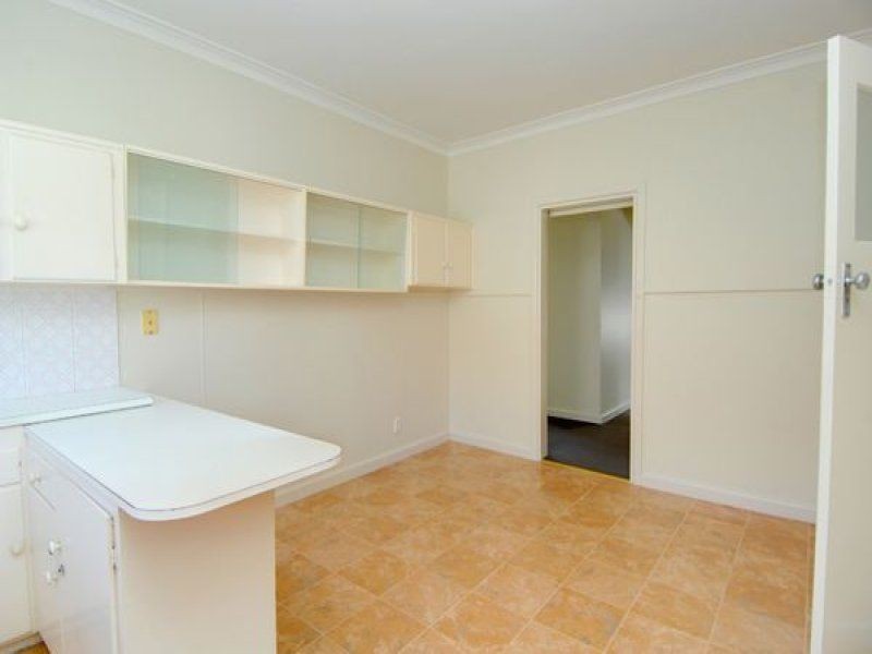 14 Shirley Street, Wendouree VIC 3355