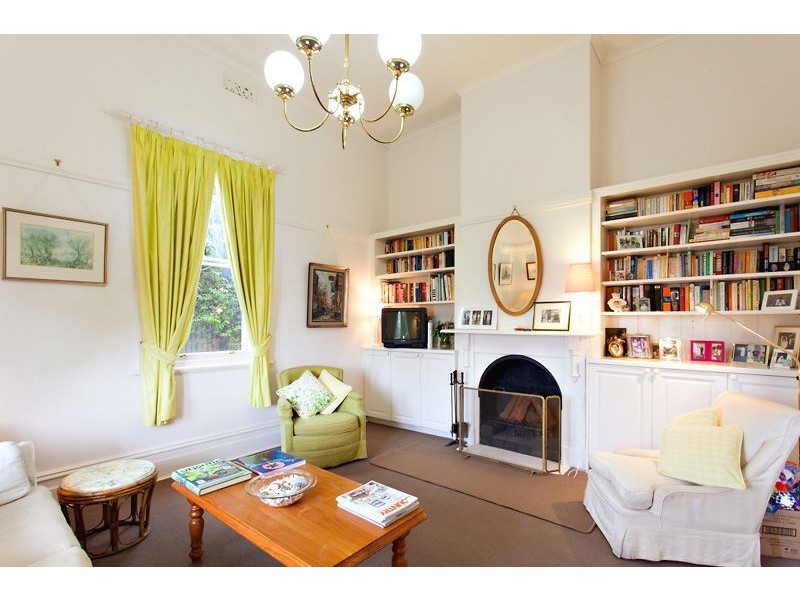 101 Gregory Street, Soldiers Hill VIC 3350