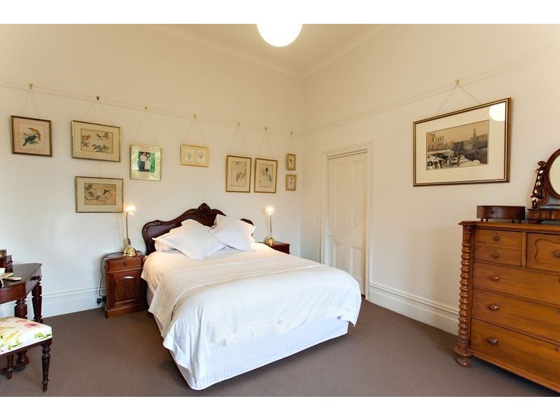 101 Gregory Street, Soldiers Hill VIC 3350