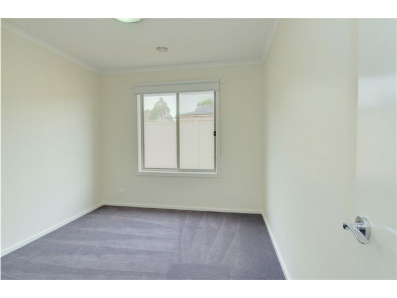 148 Canadian Lakes Boulevard, Canadian VIC 3350