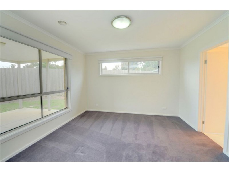 148 Canadian Lakes Boulevard, Canadian VIC 3350