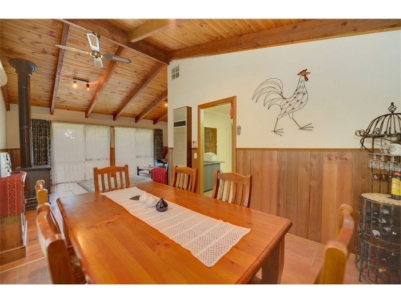 30 Inglewood Drive, Enfield VIC 3352