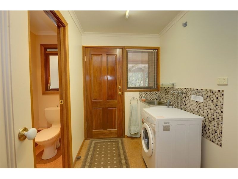 30 Inglewood Drive, Enfield VIC 3352