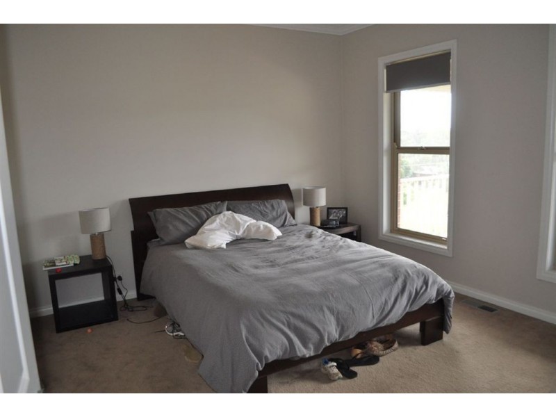 9 Simpson Street, Buninyong VIC 3357