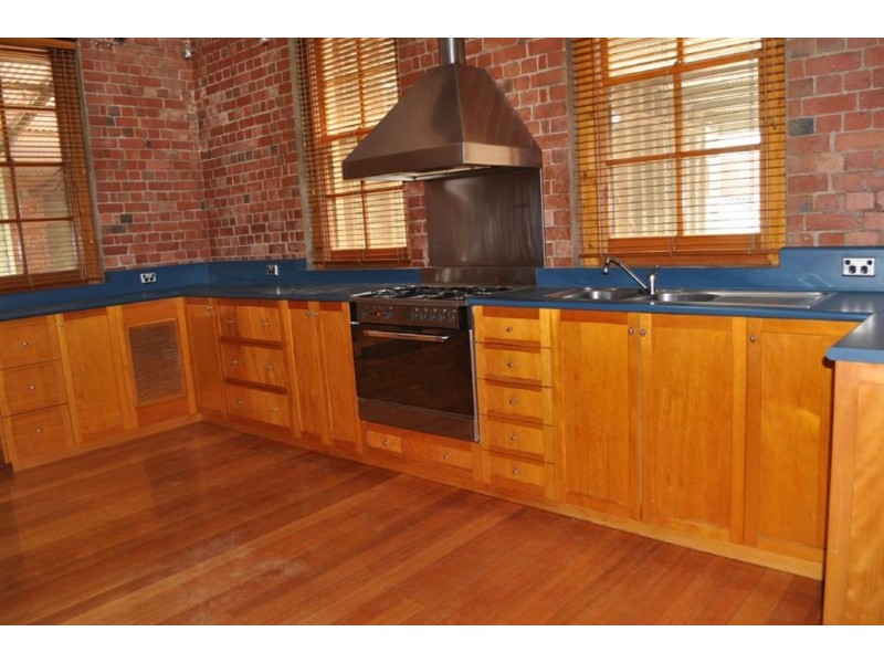 13 Davey Street, Ballarat Central VIC 3350