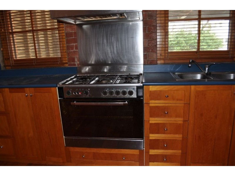 13 Davey Street, Ballarat Central VIC 3350