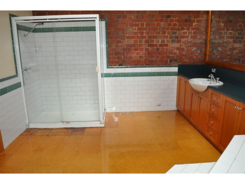 13 Davey Street, Ballarat Central VIC 3350