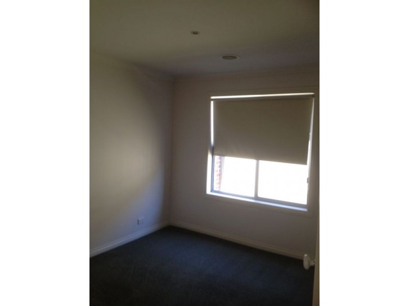 97 McNulty Drive, Wendouree VIC 3355