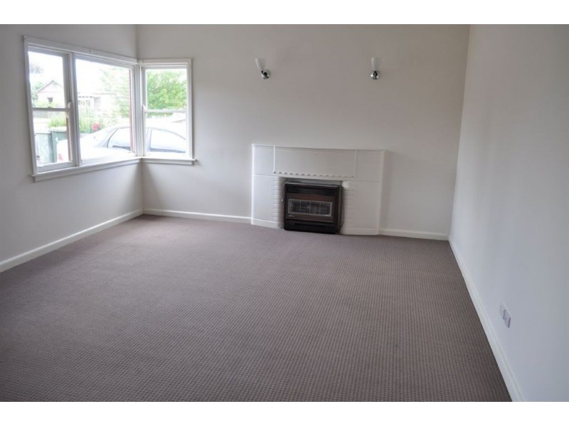 19 Inkerman Street, Newington VIC 3350