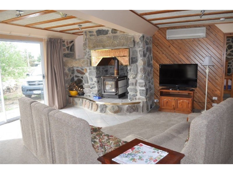 47 SEC Road, Warrenheip VIC 3352