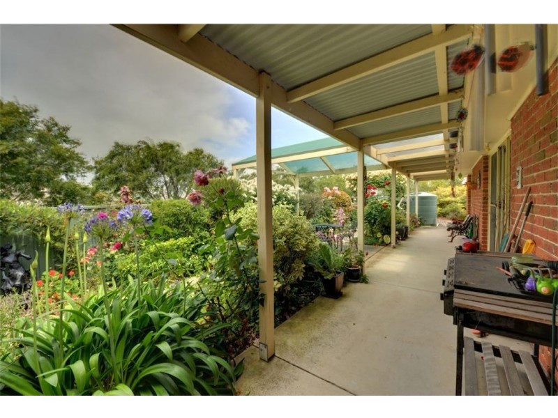 8 Kenny Street, Ballarat East VIC 3350