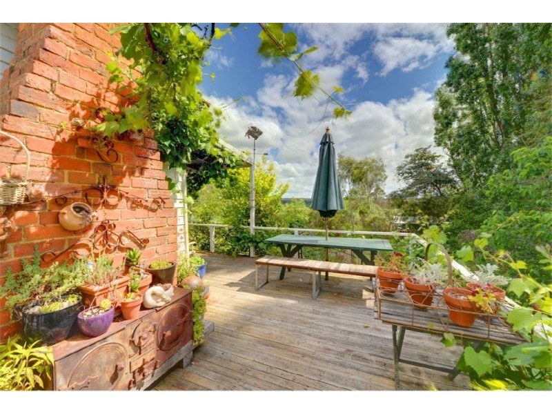 4 Pound Lane, Creswick VIC 3363