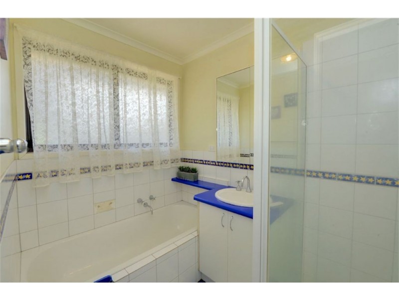 4 Owen Court, Sebastopol VIC 3356