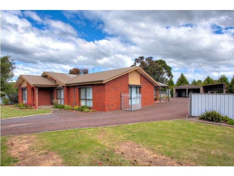 14 Parker Street, Miners Rest VIC 3352