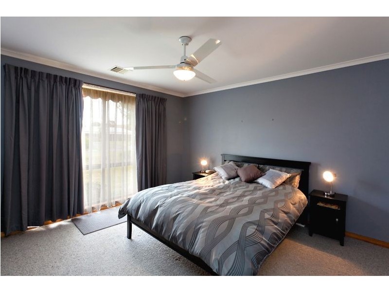 14 Parker Street, Miners Rest VIC 3352