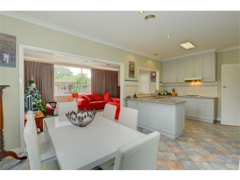 13 Ningana Street, Alfredton VIC 3350