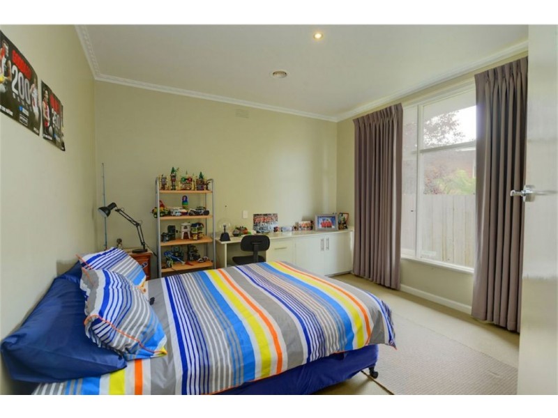 13 Ningana Street, Alfredton VIC 3350