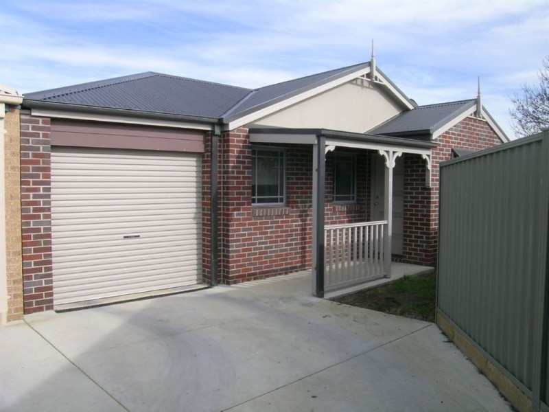 5A RACHEL COURT, Sebastopol VIC 3356