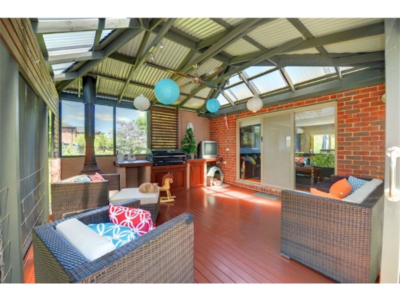 110 Greenhills Road, Mount Helen VIC 3350